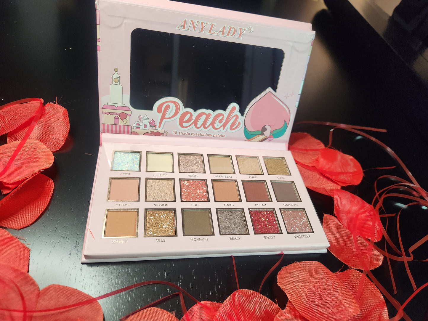ANYLADY PEACH EYESHADOW PALETTE - 18 COLORS