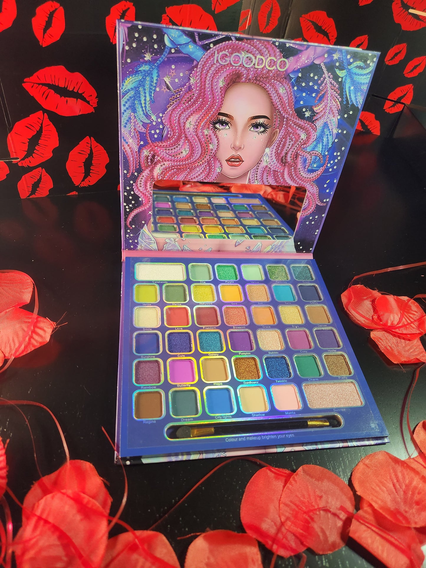 IGOODCO - 40 Colors Eyeshadow Palette