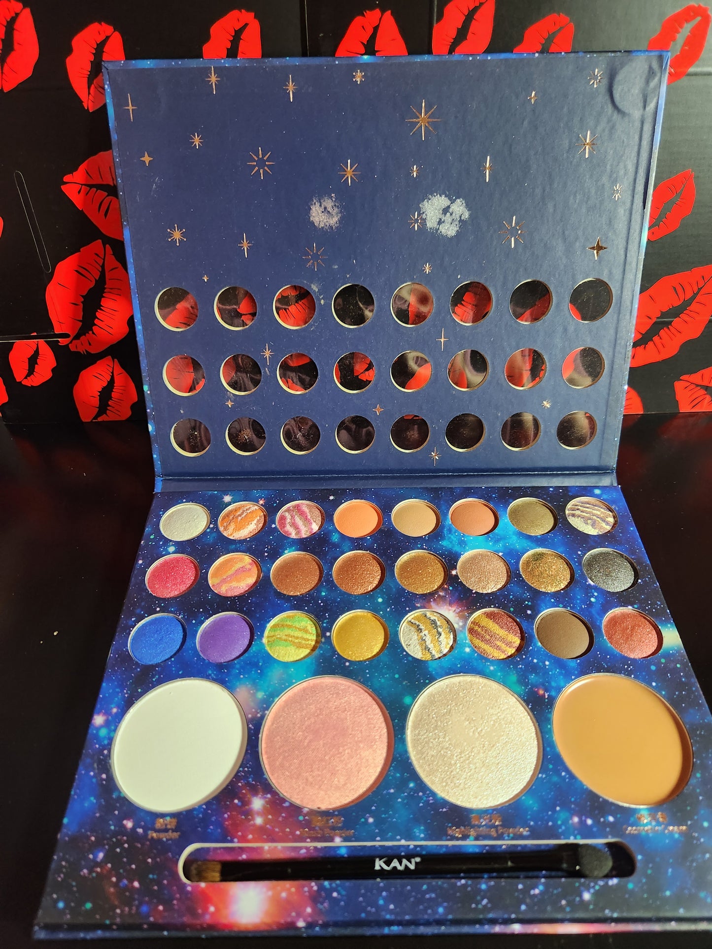 KAN Eyeshadow Palette - 28 Colors