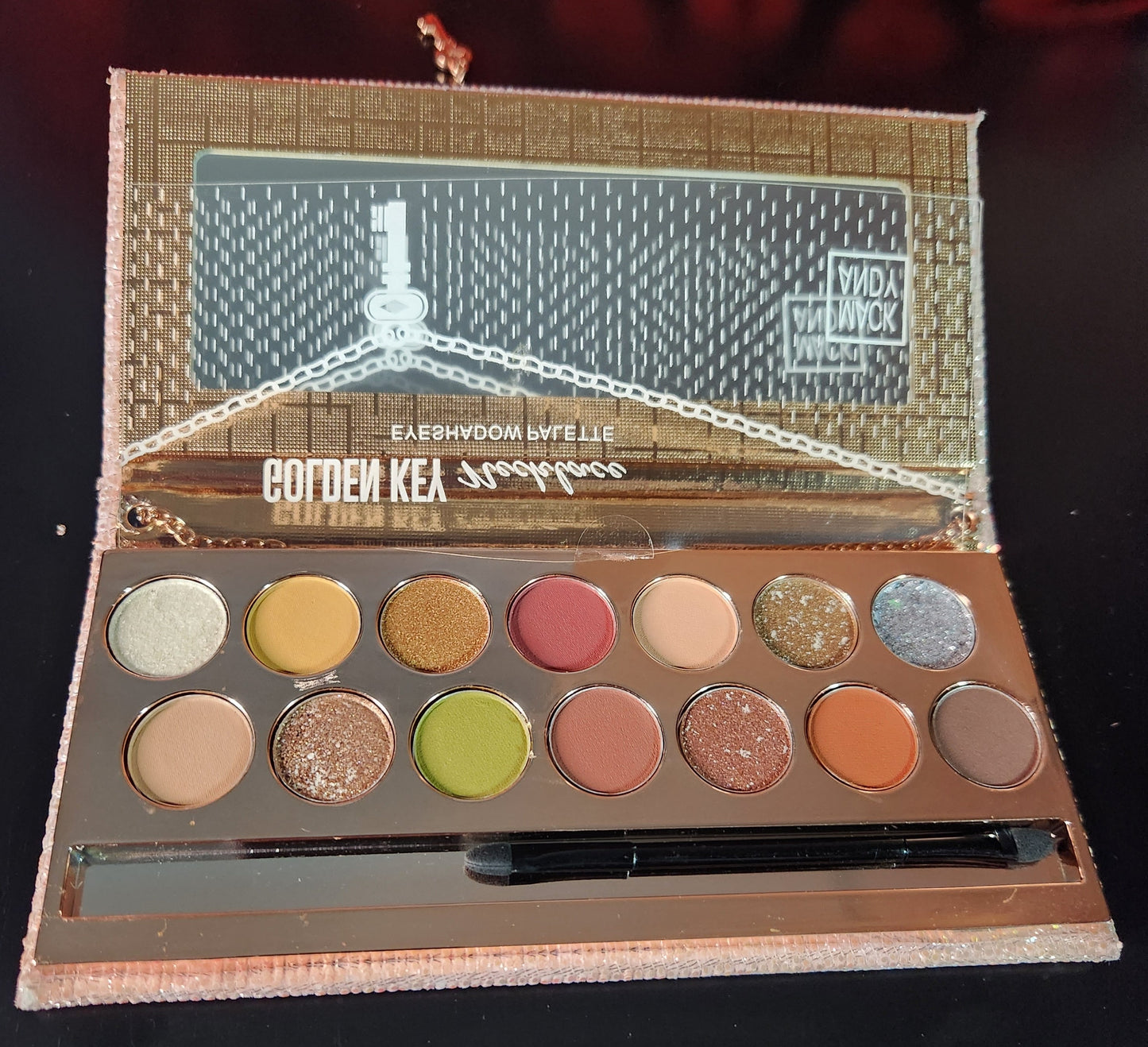Eyeshadow Palette Purse with Chain