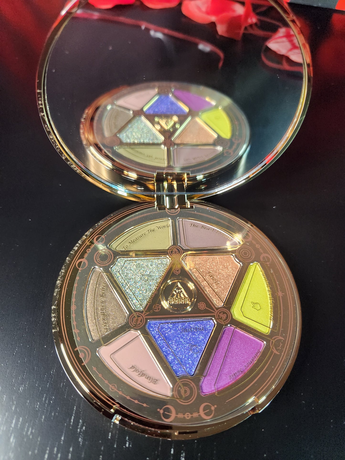 Eyeshadow Palette Lucky Coin 9-colors