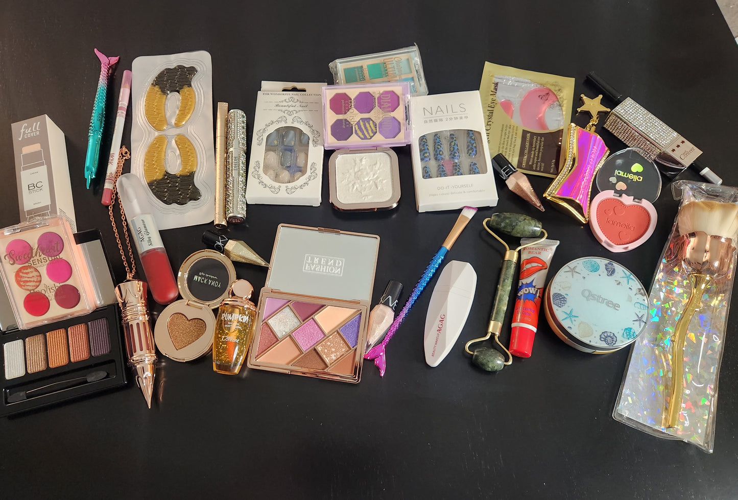 Makeup Beauty Scoop - Surprise Box