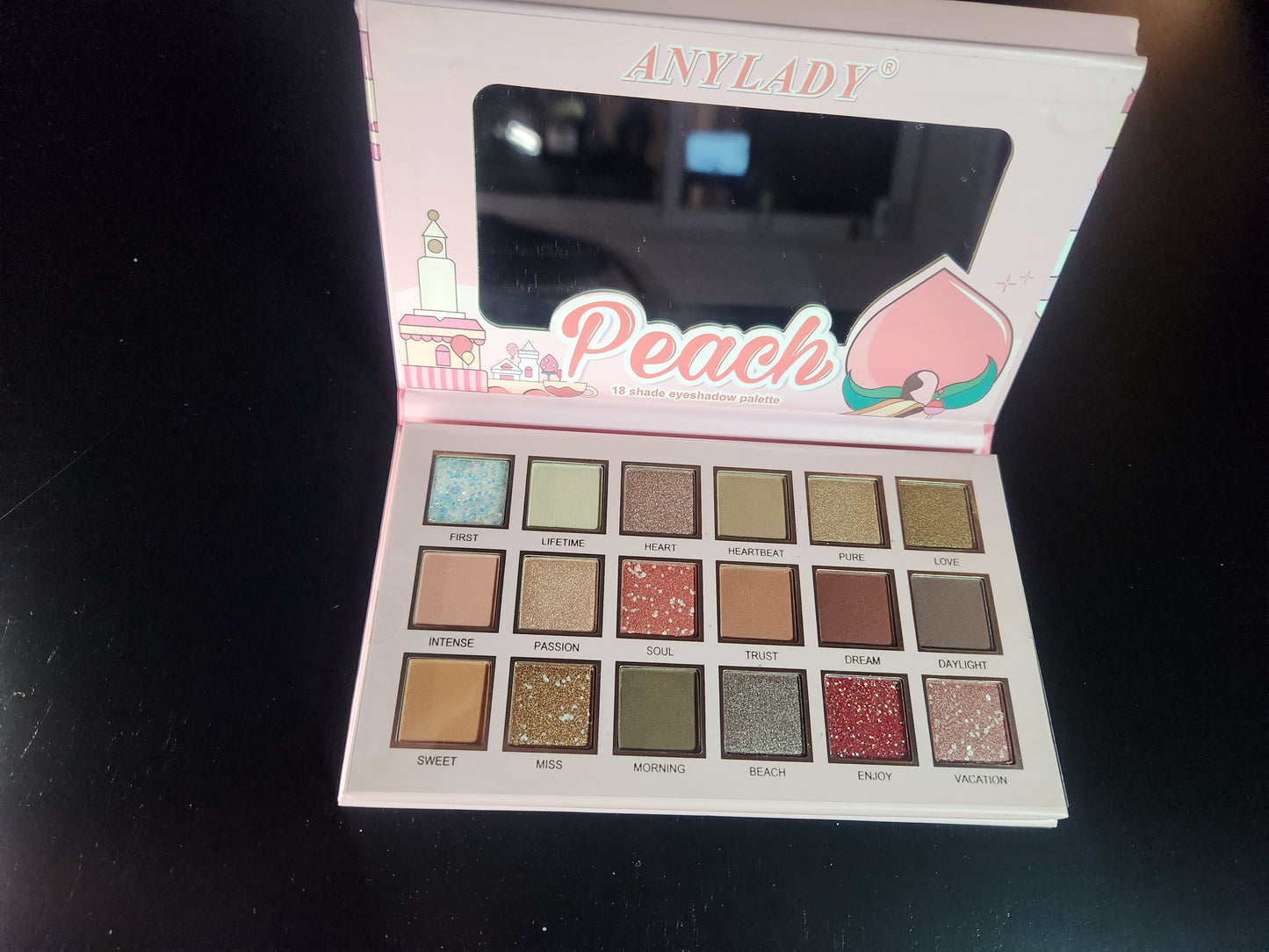 ANYLADY PEACH EYESHADOW PALETTE - 18 COLORS