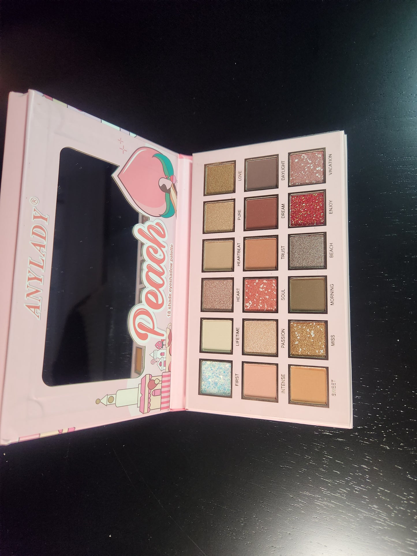 ANYLADY PEACH EYESHADOW PALETTE - 18 COLORS