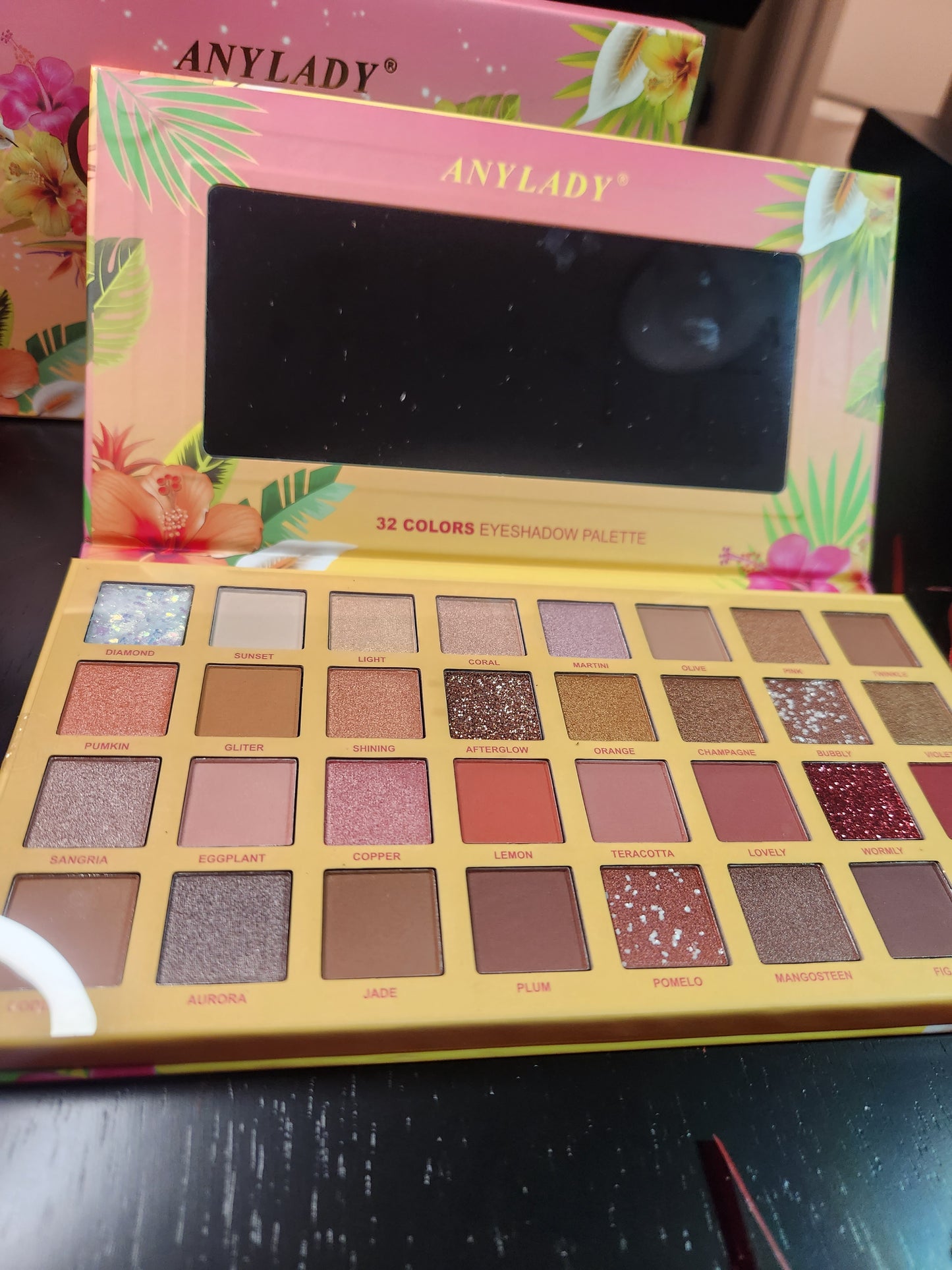 ANYLADY EYESHADOW BLOSSOM DREAMS PALETTE - 32 Colors